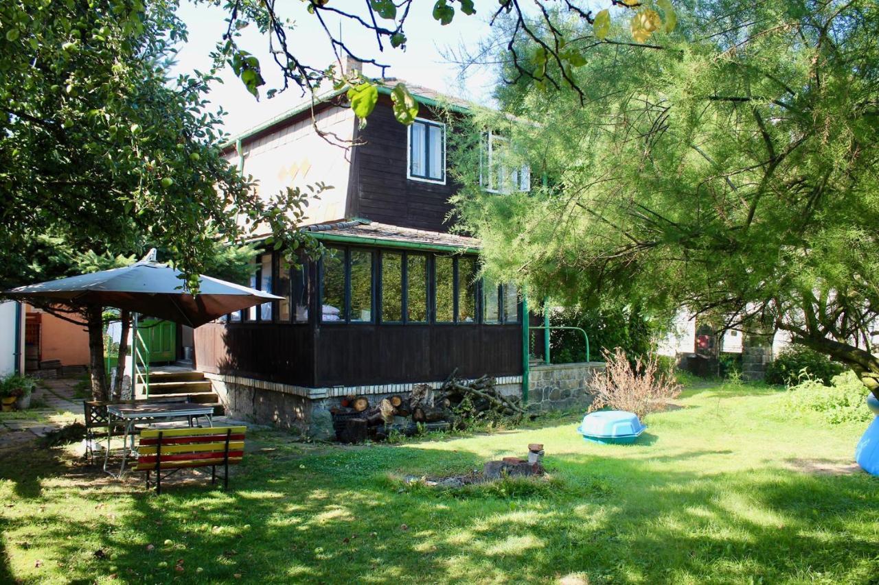Old Summer House With Renovated Bathroom Praag Buitenkant foto